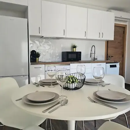 Tomasoni Summer House Apartment
